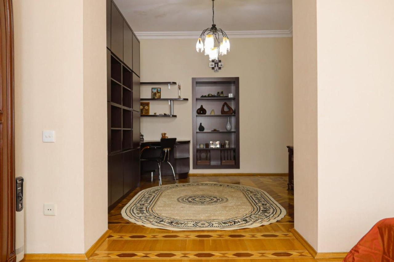 Azneft Royal Suite Apartment Sea View Baku Zewnętrze zdjęcie